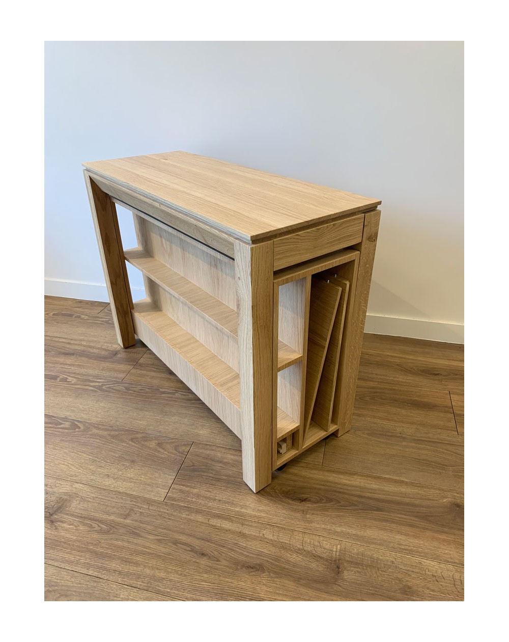 Modèle SLOW BOX console extensible avec allonges intégrées en chêne Blanchi Modèle SLOW BOX console extensible avec allonges intégrées en chêne Blanchi